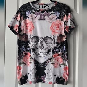 Floral Skull Graphic Tee — Black, White & Pink